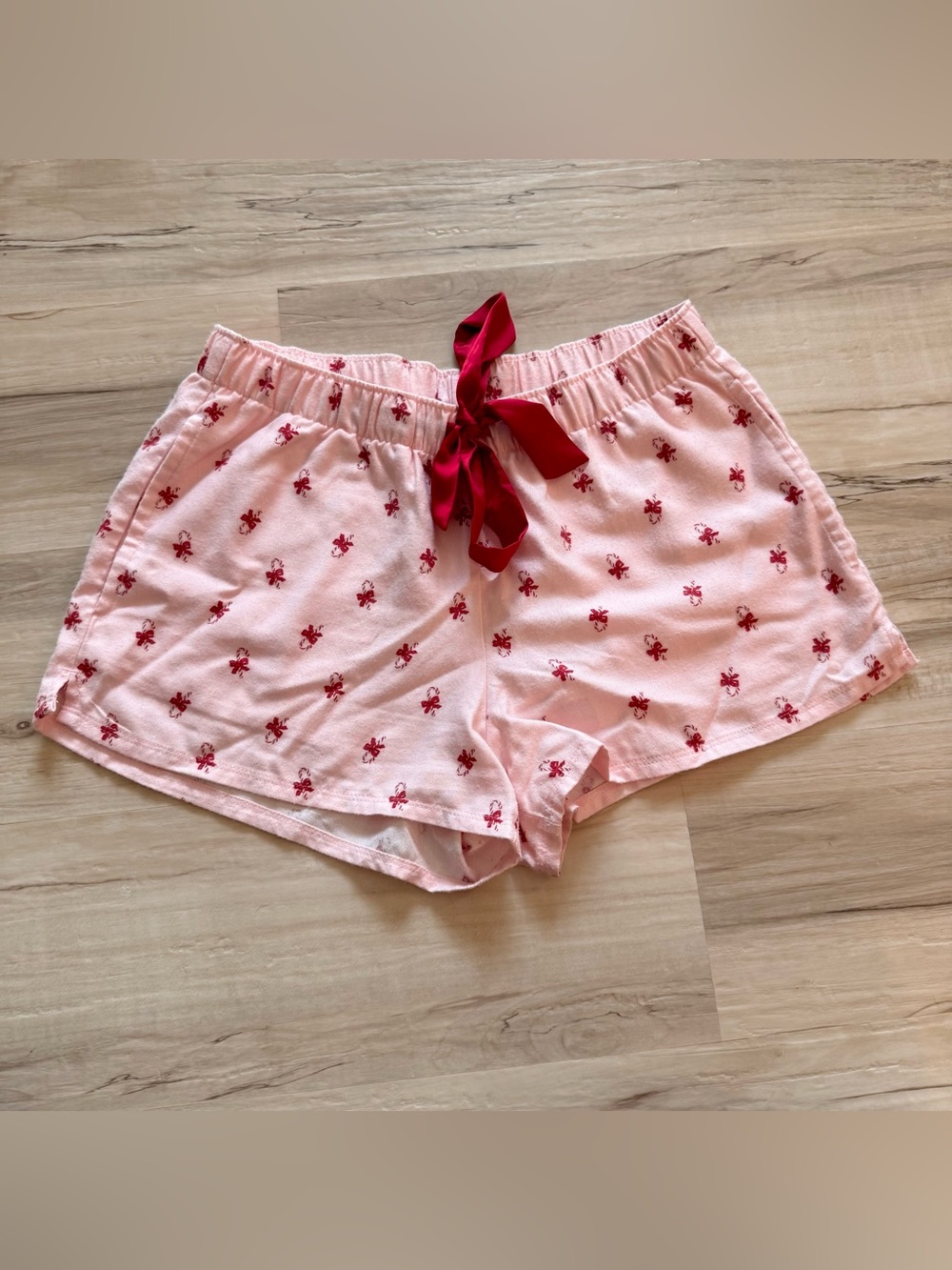 Hollister Pink Floral & Plaid Sleep Shorts Set with Bow Accents - Picture 2 of 5